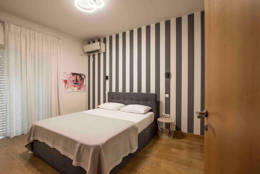 Luxury Living Apartment Athena Bagian luar foto
